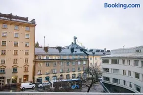 Modern and comfortable city apartment - Image 3