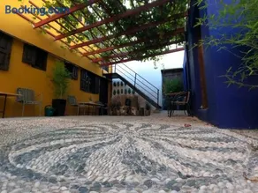 Rhodes Youth Hostel - Image 4