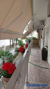 Oasis - Image 1