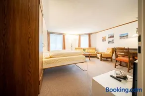 6304 Preislich attraktives Studio mit Suedbalkon am Wanderweg - Image 2