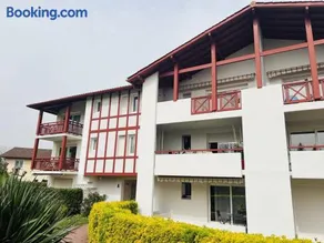 T1 avec balcon à Cambo-les-Bains, parking inclus, 2 couchages - Image 1