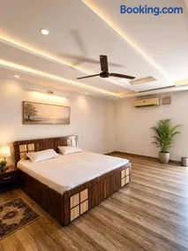 Aravali Farms - Image 4