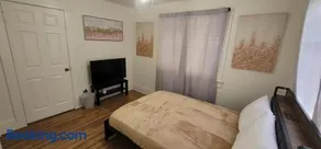 Private 3 bedroom Home in Los Angeles - Gardena, California - Image 3