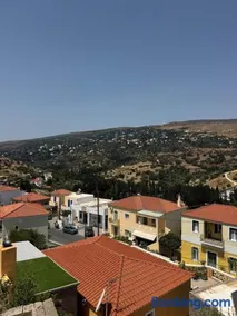 Bright modern apt with breathtaking view in Chora! - Image 3