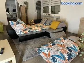 Acogedor apartamento vacacional apta para familias con terraza, jardín y barbacoa | Vistas al jardín | Admite perro - Image 3