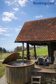 Chalet Gril - Image 3