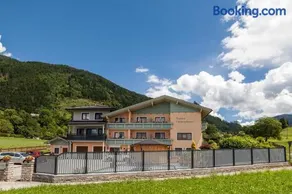 Double room, shower, toilet, balcony - Image 1