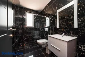 David Lux beach rooms - Image 4