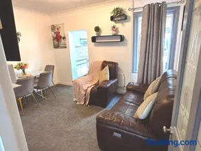 G&P City Luxury with 5G Wifi and Free Parking - Image 5