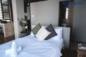 Terrace Suite - Image 3