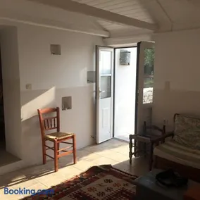 Afales View - Image 3