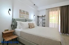 Platanos Luxury Rooms - Image 3