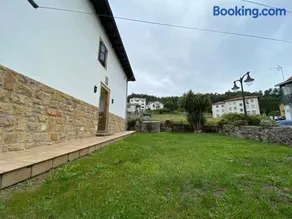 Casa Gin Tazones - Image 2