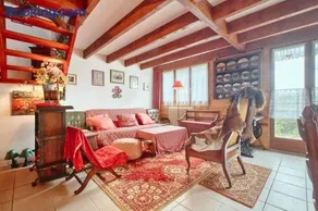 Maison Calme Dans Un Beau Jardin - Image 2