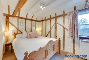 2 Bed in Rolvenden oc-tn563 - Image 3
