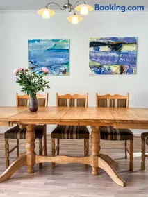 VILLA ORANGE - Spacious piano home in Klaksvik - Image 5