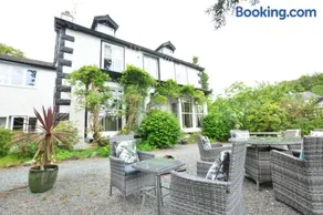 Fairfield House and Gardens - Image 1