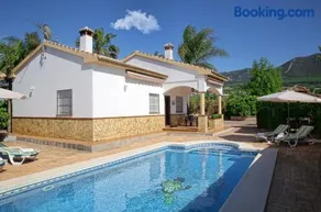 Casa Rural Típica Andaluza, WiFi,Piscina, Barbacoa, Aire Acondicionado, 5min Centros - Image 1