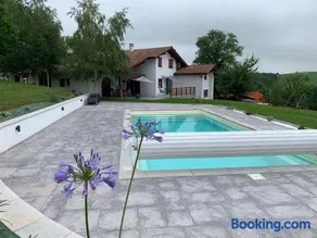Le cocon Laina Piscine & spa optionnel - Image 2