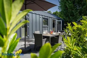 Moderne Tiny Chalet, 20 min van Zeeuwse Kust VP072 - Image 1