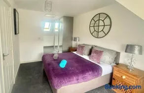 Chestnut House - Image 2