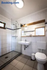 Bellissima camera privata con sauna, giardino e terrazza | Ammette animali domestici - Image 2