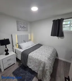 TRUE COMFORT STAY- 2Bedrm, 13 mins to West Edmonton Mall, 6 mins to RiverCree Resort - Image 3