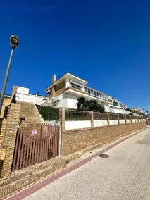 A la Orilla del Mar - Image 1