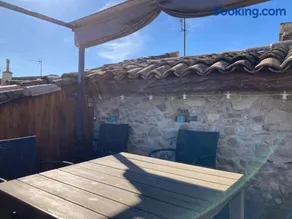 Maison de Charme En Provence - Image 2