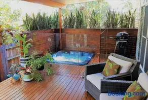 Pandanus Spa Cottage - Image 2
