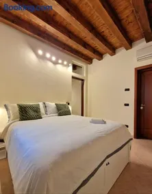 HolidHome - Soave Borgo Suite - Mini appartamento di charme nelle mura medievali - Image 2