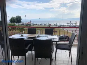 Sophies Sea View Apartment Touzla - Image 2