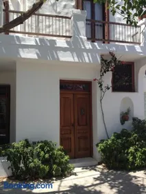 The Studio Apartment at Aegean House - Image 2