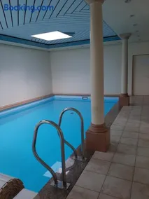 Ferienhaus mit Schwimmhalle - Image 2