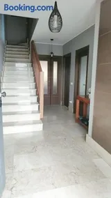 Alojamiento independiente dentro de chalet 3er piso - Image 3