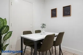 Casita Full Kitchen-AC-Ping Pong - Image 2