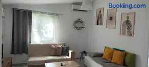 Kalithea family house with 3 bedrooms - Image 2