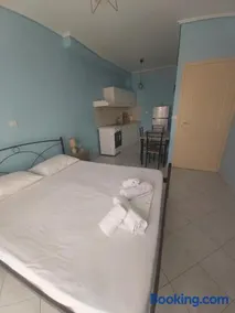 Johanna Apartment 6 - Image 5