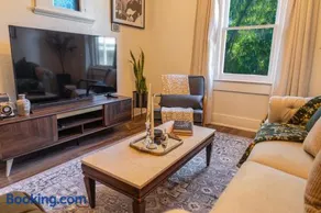 Historic orlando Casita love, Lake Eola, Delaney park, 2 bedrooms 1 bathroom - Image 3