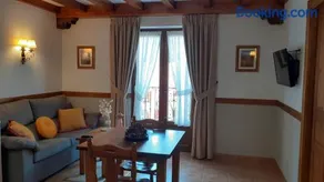 Apartamentos El Haya - Image 2