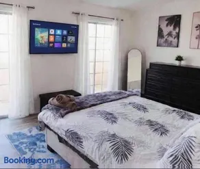 Lux 7 Mins To Dignity Health & Phoenix Airport 3BR 2&A Half Bath - Image 2