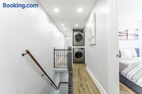 Modern 2BedRooms 1King 1Queen Size Bed Near Center City, BOK Bar, Passyunk Square More! - Image 3