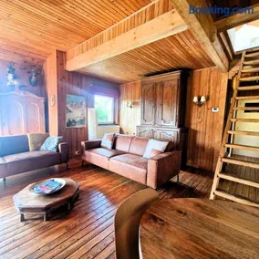 Woodstone - Image 3