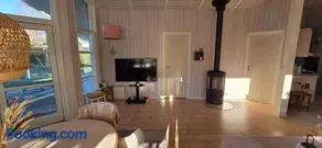 Bright And Cozy Summer House With Spa And Sauna - Image 3