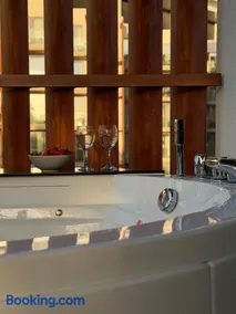 PINEA La Mer apartment with jacuzzi - Image 3