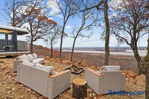 Paradise Point on Arkansas River Pod with Fire Pit - Image 2
