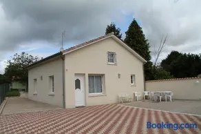 18B Rue Winston Churchill - Image 1