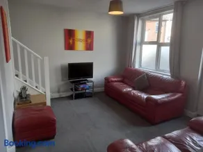 Springfield Gardens - 4 Bedroom House, 8 Beds, Close to J26 M1-A52 - Ilkeston - Long Eaton - Nottingham - Derbyshire - 400Mbs WiFi Free Parking! - Image 3