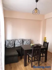 Central House - Image 2