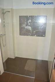 M2-Apartment - Image 3